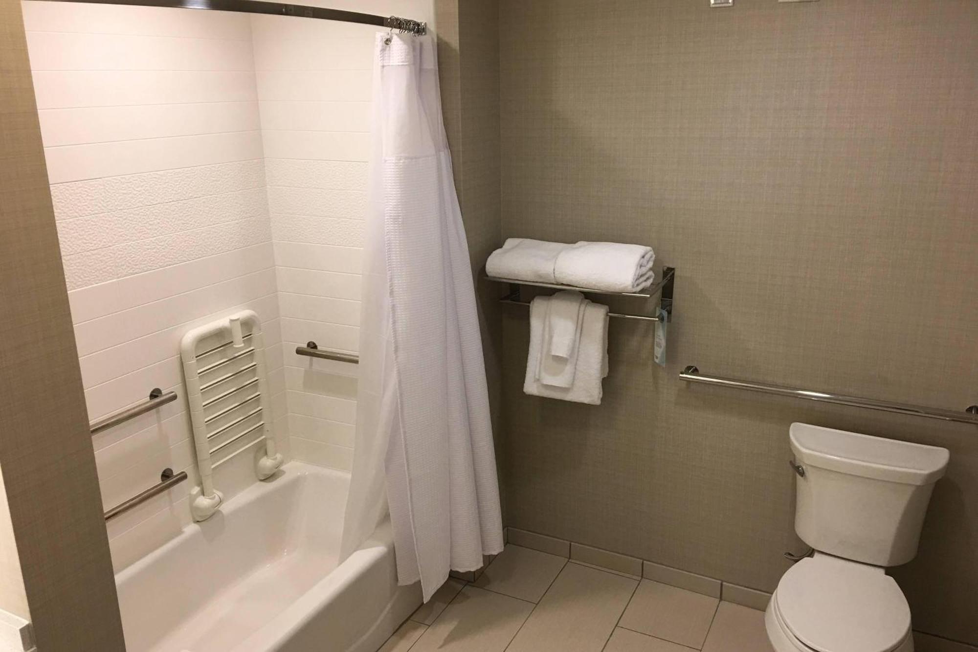 Fairfield Inn & Suites By Marriott Savannah Midtown Zewnętrze zdjęcie