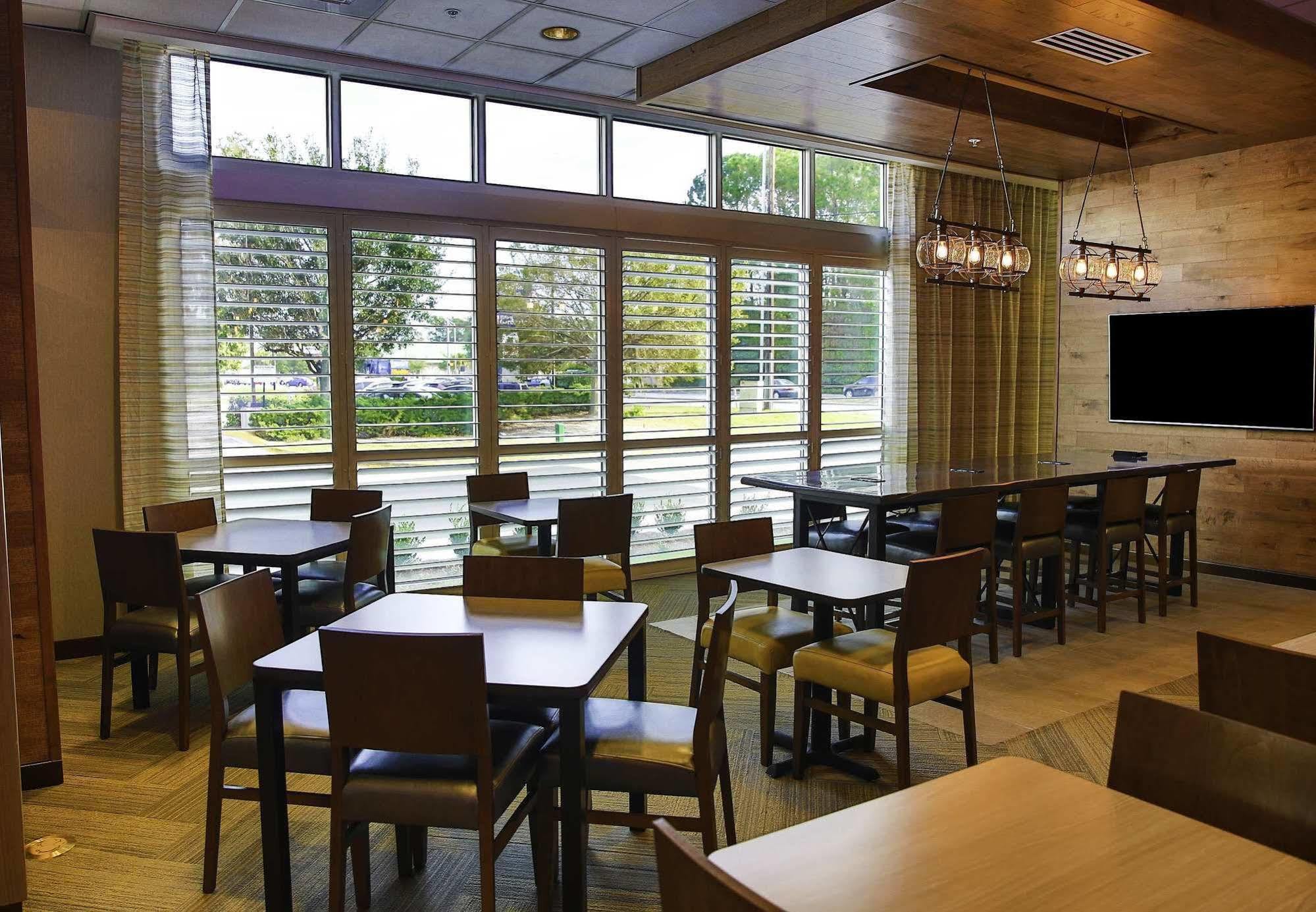 Fairfield Inn & Suites By Marriott Savannah Midtown Zewnętrze zdjęcie
